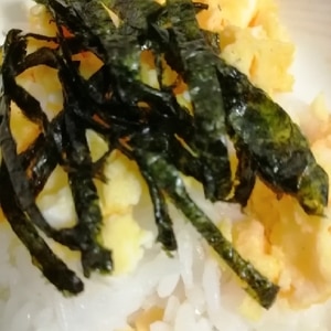 電子レンジで簡単(^^)フワフワ卵のなたね丼♪